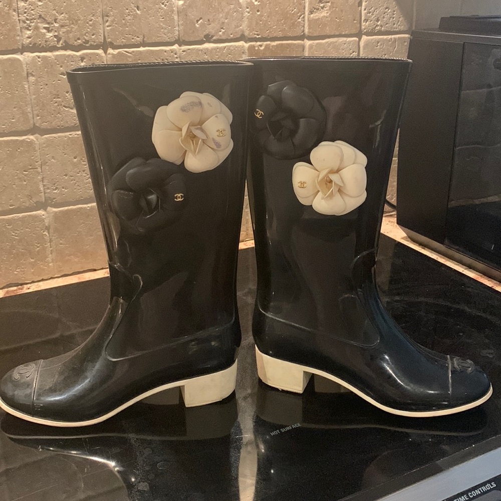 Chanel rain boots